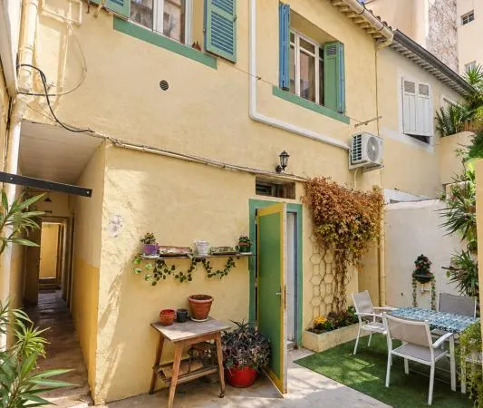 Vends t2 - 55 m² - Marseille 13005