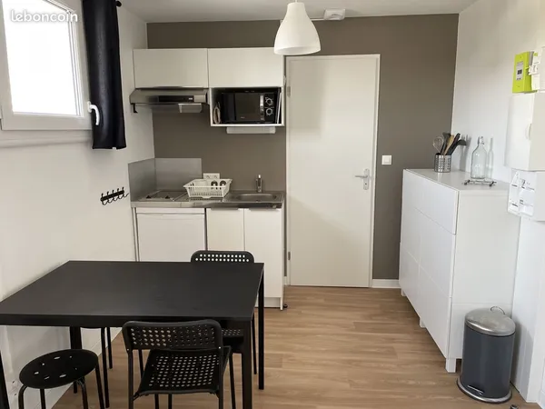 Logement meublé