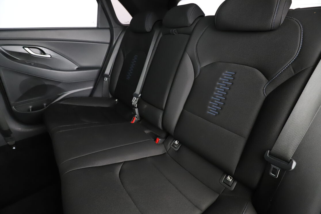 Hyundai i30 1.0 T-GDi Edition 1 — photo 13