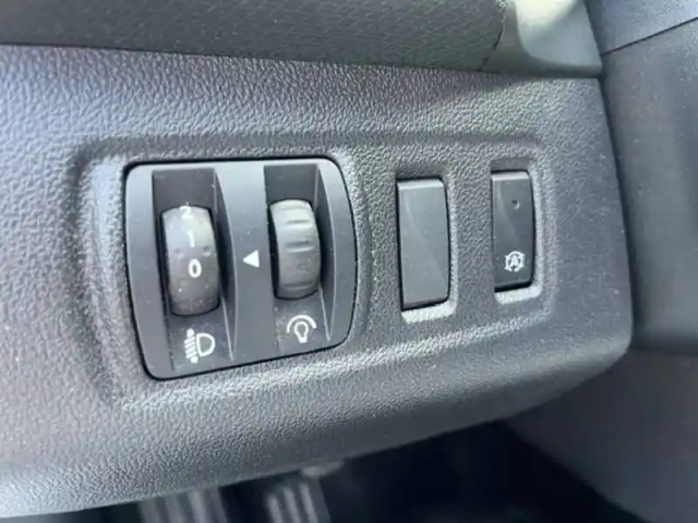 Renault Clio dci 110 energy — photo 17
