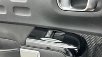 Citroen C3 1.2 PureTech 83ch S&S Shine — photo 16