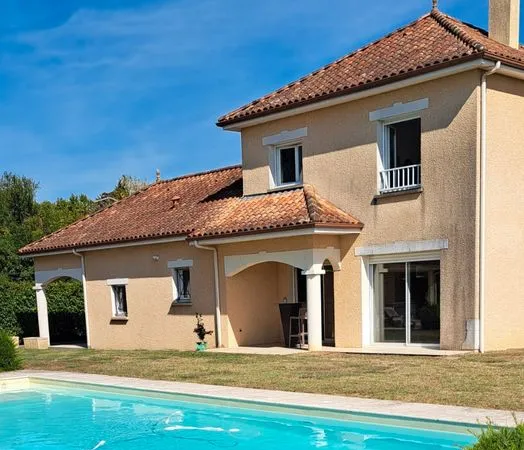 Maison contemporaine à Serres-Castet