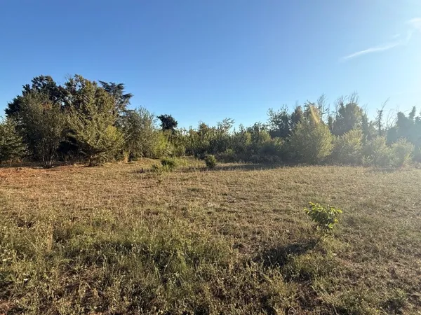 Terrain 478 m²