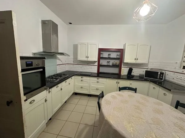 Maison 5 pièces 189 m²
