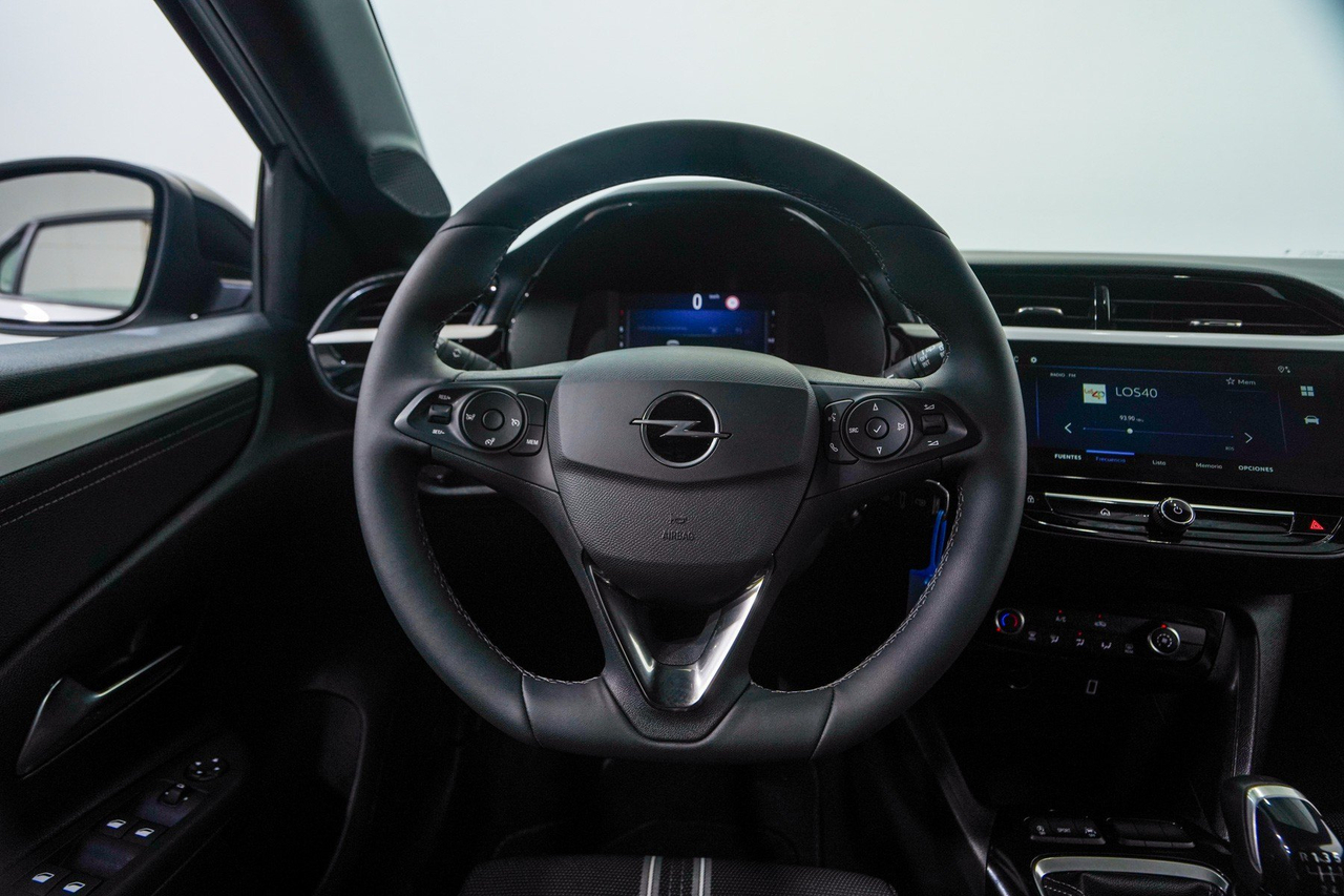 Opel Corsa — photo 17