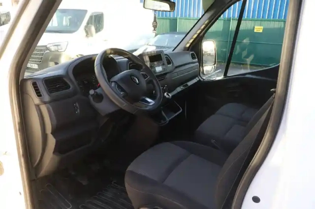 Renault Master cc prop rj3500 paf ar court l2 dci 130 — photo 6