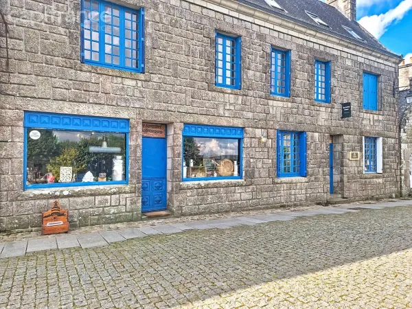 Immeuble 14 pièces 255 m²