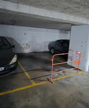 Parking à louer