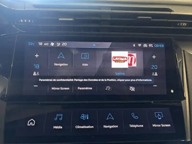 Peugeot 408 phev 225 e-eat8 — photo 23