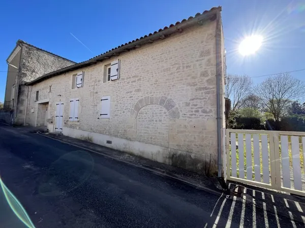 Maison charentaise 5 pièces 104 m²