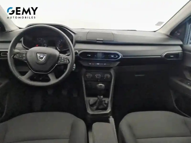 Dacia Sandero sce 65 — photo 43