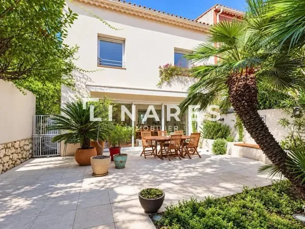 Maison 5 pièces 160 m²