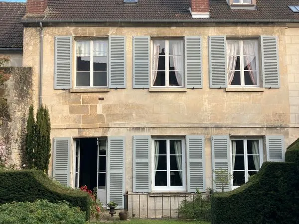 Maison ancienne - Vieux Senlis (60300)