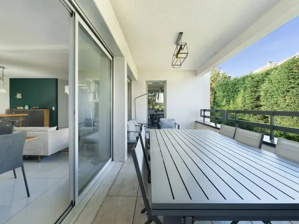 Maison 6 pièces 225 m²