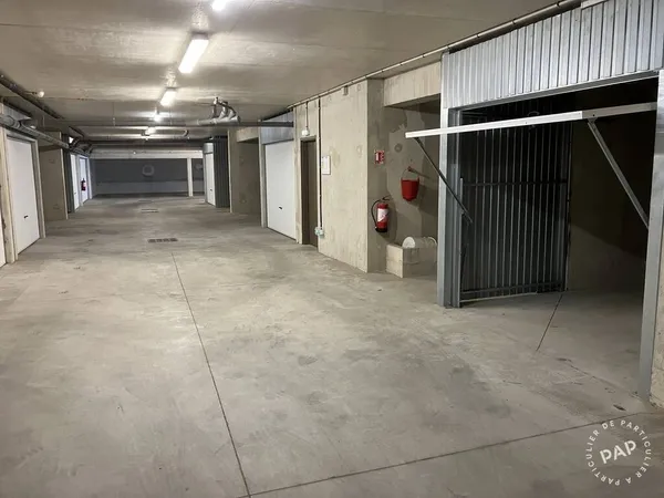 Garage et parking Location Senlis 110€