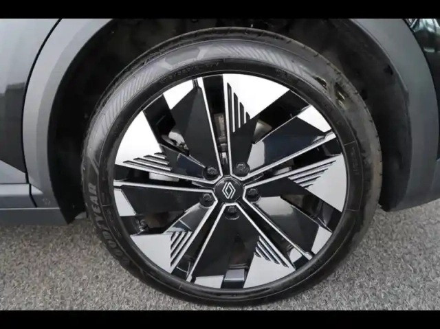 Renault Scenic e-tech electric 220ch techno grande autonomie -24 — photo 9
