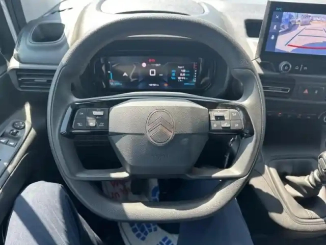 Citroën Berlingo van xl 950kg bluehdi 100ch s&amp;s — photo 11