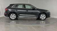 Audi Q5 50 TFSI e 299ch Design quattro S tronic 7 — photo 4
