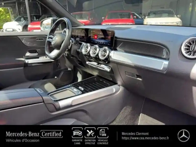 Mercedes Glb 200 d 150ch amg line 8g-dct — photo 13