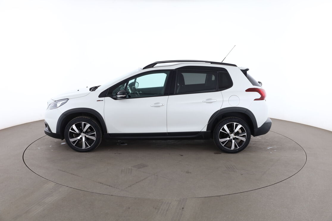 Peugeot 2008 1.2 PureTech GT Line — photo 2
