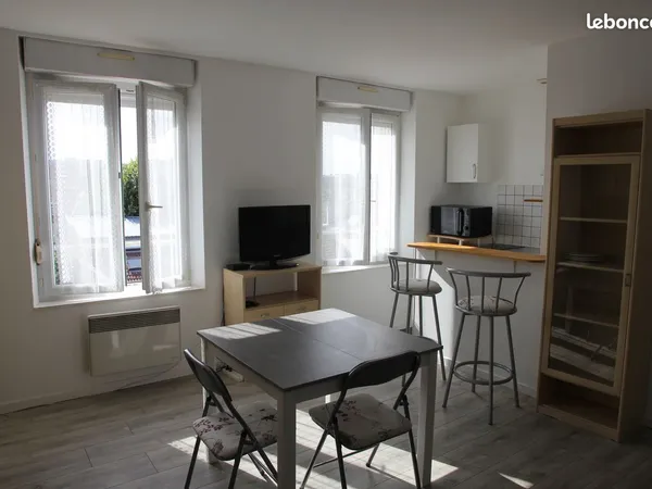 Studio meublé centre ville