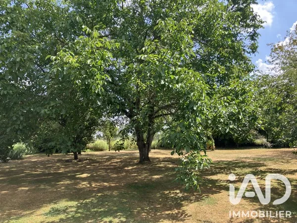 Terrain 1483 m²