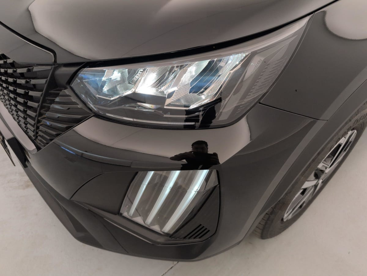 Peugeot 2008 — photo 20