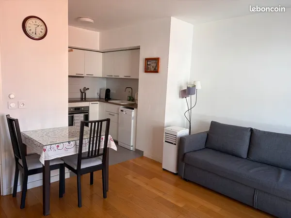 Appartement T2 10 min à La Défense