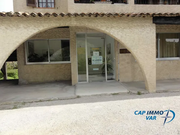 Local professionnel 91 m²