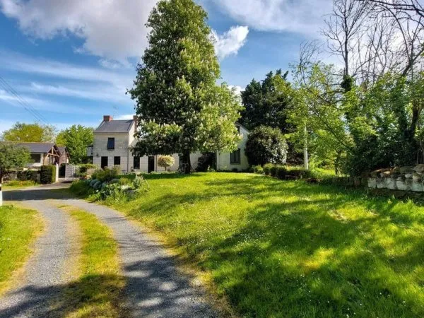 Maison 15 pièces 305 m²