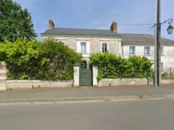 Maison à vendre Cléré Les Pins