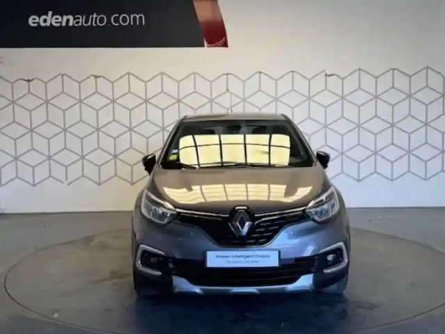 Renault Captur dci 90 edc — photo 2