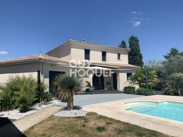 Maison à vendre de 8 pièces de 187 m²