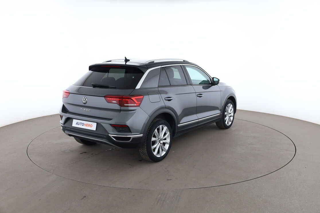 Volkswagen T-Roc 1.5 TSI EVO DSG7 — photo 5