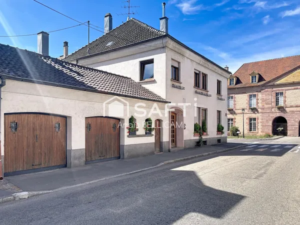 Splendide Maison de ville de 234 m² avec extérieur et garages
