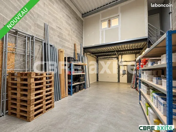 LOCAL D'ACTIVITE 95 m² VAULX-MILIEU