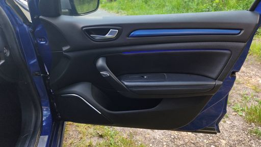 Renault Megane Estate 1.6 dCi 163 EDC6 - GT – 2017 – 144000 km – Diesel – Boîte Automatique — photo 46