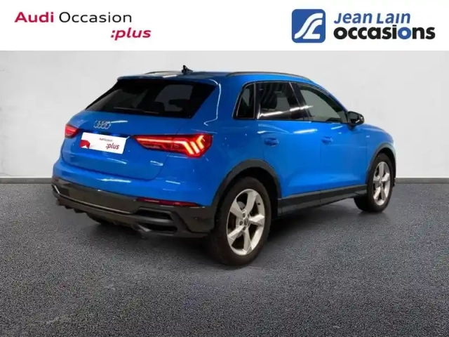 Audi Q3 35 tfsi 150 ch s tronic 7 — photo 5