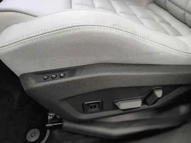 Citroën C5 Aircross hybride 145 e-dcs6 — photo 19