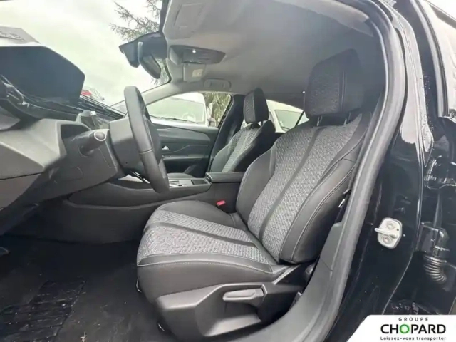Peugeot 308 hybrid 145 e-dcs6 — photo 11
