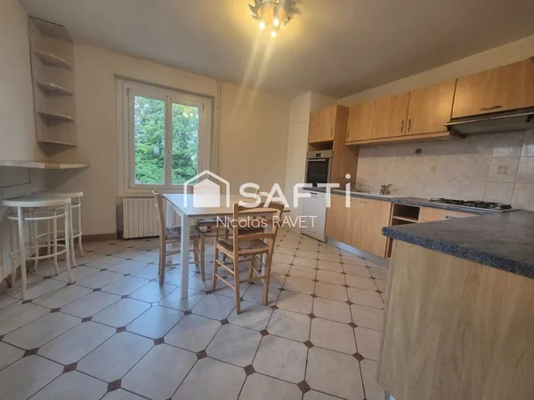 Appartement 5 pièces à vendre à Saint-Cergues