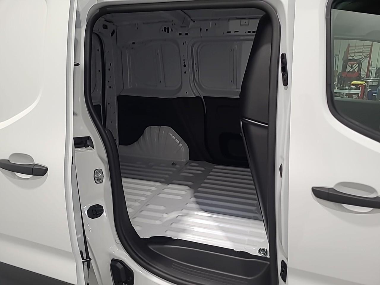 Citroën Berlingo van m diesel 100 ch manuelle — photo 13