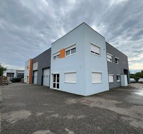 Local 160 m² Ostwald