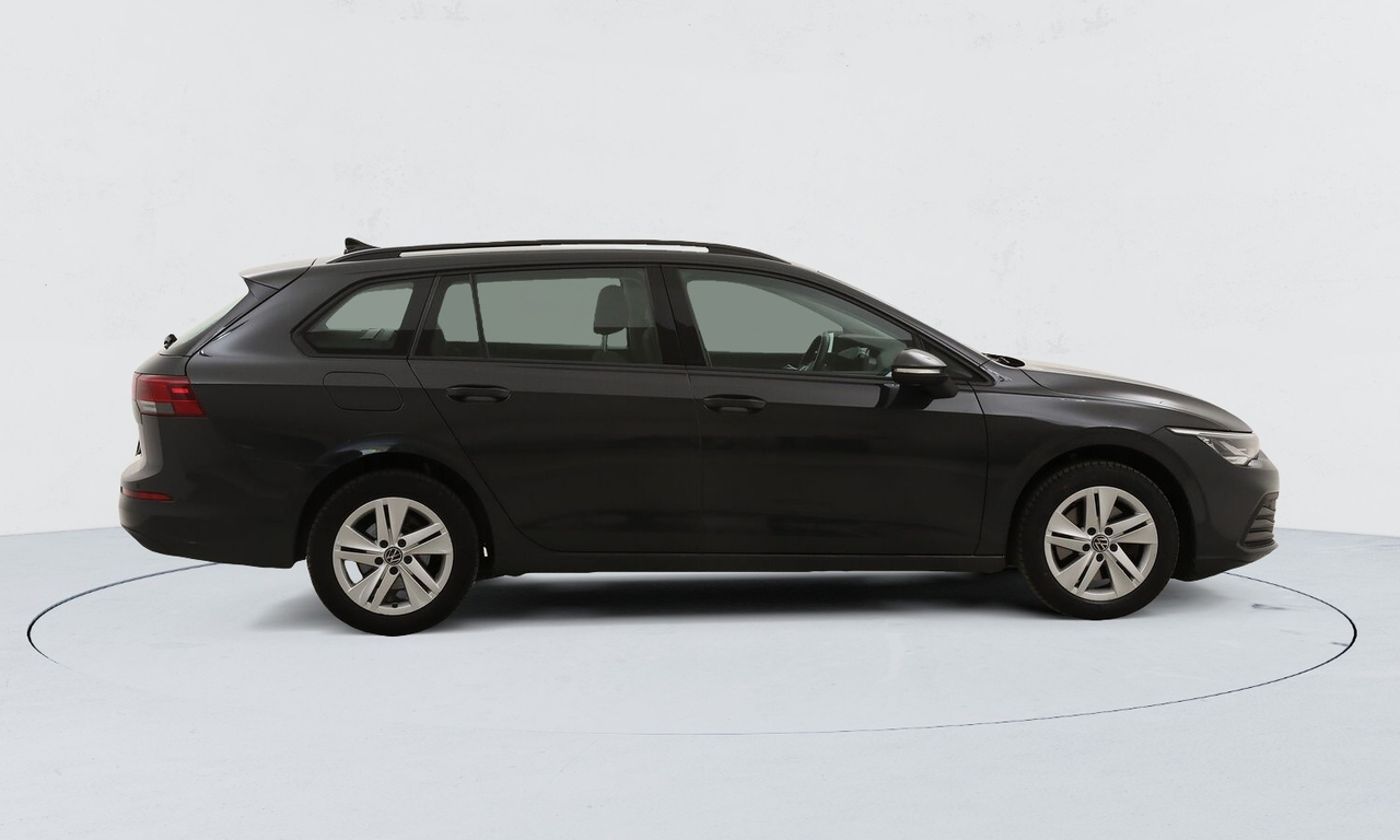 Volkswagen Golf 8 SW — photo 6