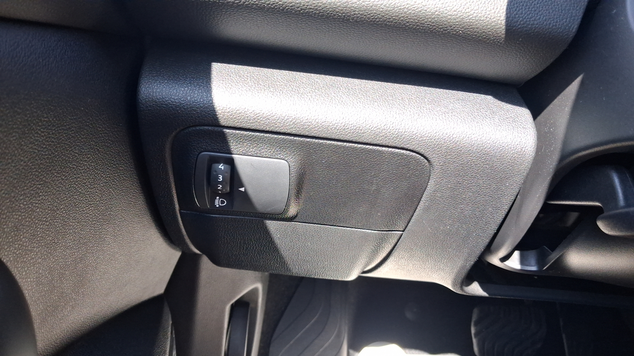 Renault Mégane IV Berline TCe 140 Energy EDC — photo 34