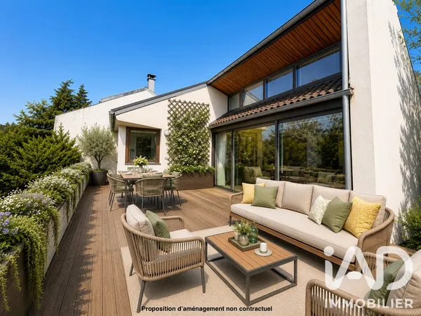 Maison 8 pièces 258 m²