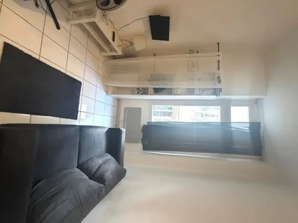 Marseille 1er  Opéra  T1/2 meublé avec mezzanine, lumi....