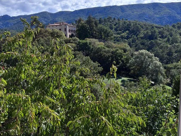 Vauvenargues face au château Location mobilité