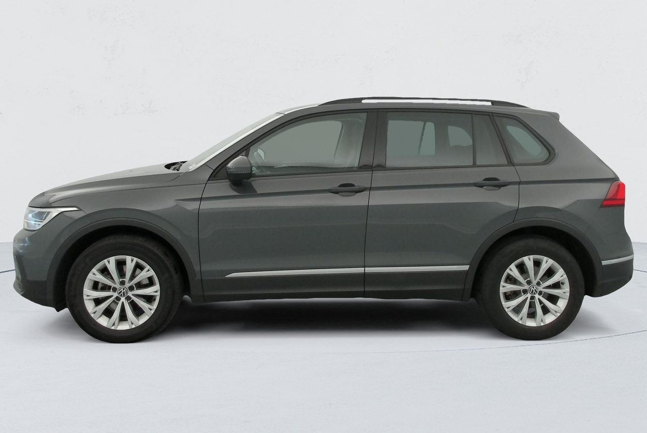 Volkswagen Tiguan — photo 2