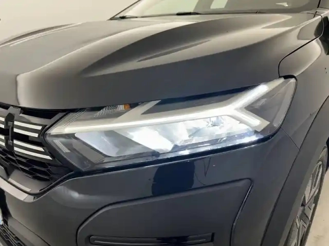 Dacia Sandero eco-g 100 gsr2 — photo 35